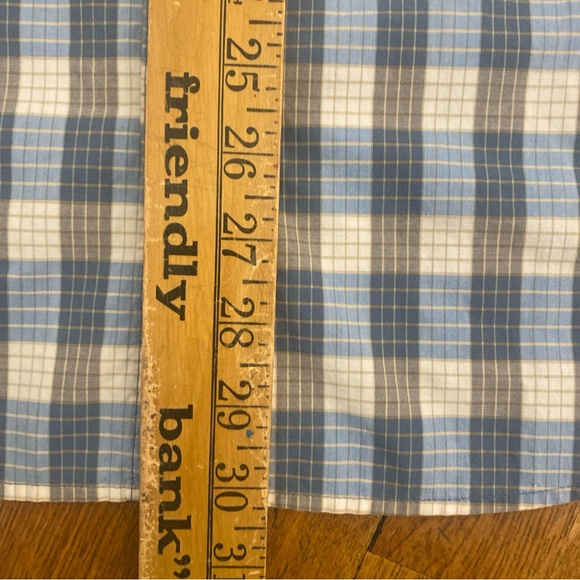 Patagonia Organic Cotton Blend Men’s Short Sleeve Blue Gray Plaid Shirt - Picture 11 of 11